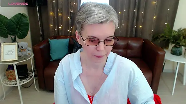 Snapshot of Cutie_Erikaa1 chatting on 12/26/24, 08:50 Cutie Erikaa1 online show from 12/26/24, 08:50