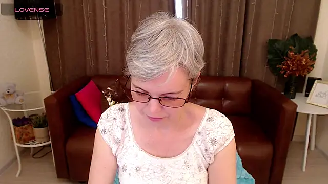 Snapshot of Cutie_Erikaa1 chatting on 03/01/25, 08:45 Cutie Erikaa1 online show from 03/01/25, 08:45