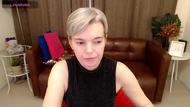 Snapshot of Cutie_Erikaa1 chatting on 03/23/25, 08:59 Cutie Erikaa1 online show from 03/23/25, 08:59