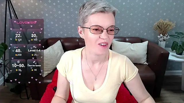 Snapshot of Cutie_Erikaa1 chatting on 09/12/25, 11:32 Cutie Erikaa1 online show from 09/12/25, 11:32