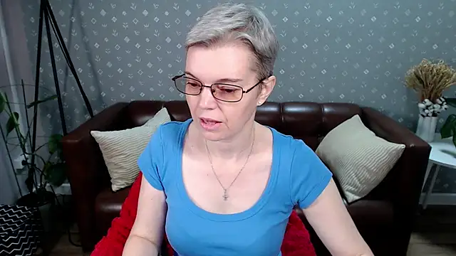 Snapshot of Cutie_Erikaa1 chatting on 09/14/25, 02:22 Cutie Erikaa1 online show from 09/14/25, 02:22