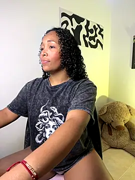  africax online show from 09/28/25, 04:51