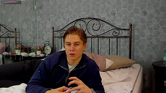 Snapshot of Marcus_Swampov chatting on 12/15/24, 05:10 Marcus Swampov online show from 12/15/24, 05:10