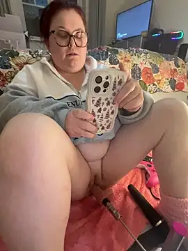 Snapshot of Tallulah-mae-xoxox chatting on 02/22/25, 10:31 Tallulah-mae-xoxox online show from 02/22/25, 10:31