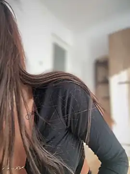 LaraVegas  online show from 10/10/25, 06:23