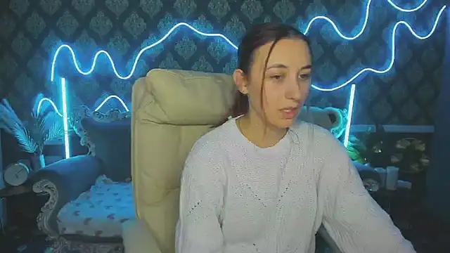 Snapshot of Roxy_Rayy chatting on 10/19/25, 01:34 Roxy Rayy online show from 10/19/25, 01:34