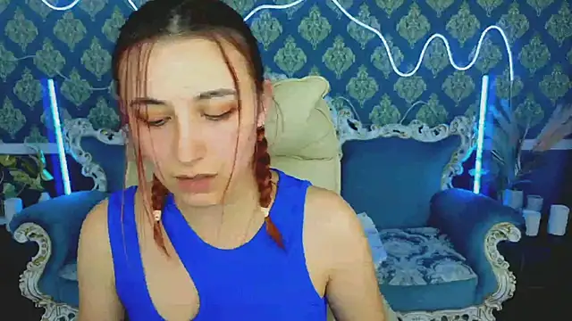 Snapshot of Roxy_Rayy chatting on 11/11/25, 02:39 Roxy Rayy online show from 11/11/25, 02:39