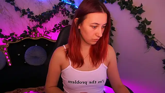 Snapshot of Roxy_Rayy chatting on 11/17/25, 03:07 Roxy Rayy online show from 11/17/25, 03:07