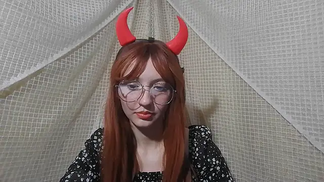 IsabellaBlacky online show from 10/31/25, 03:07