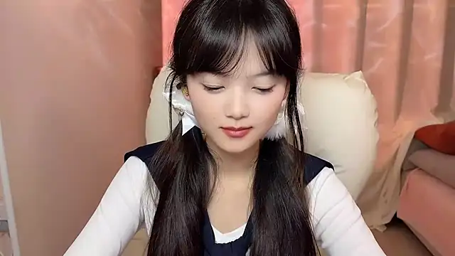 Snapshot of max688 chatting on 02/18/25, 01:33 max688 online show from 02/18/25, 01:33