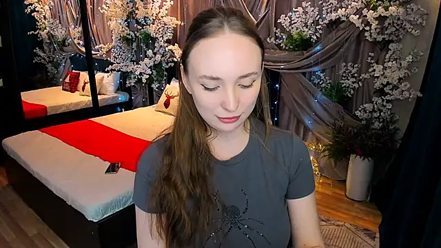 Snapshot of TrueReincarnation chatting on 01/23/25, 01:24 TrueReincarnation online show from 01/23/25, 01:24