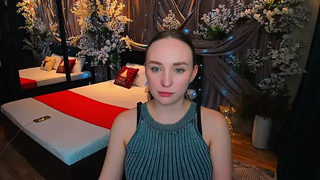 Snapshot of TrueReincarnation chatting on 01/26/25, 01:52 TrueReincarnation online show from 01/26/25, 01:52