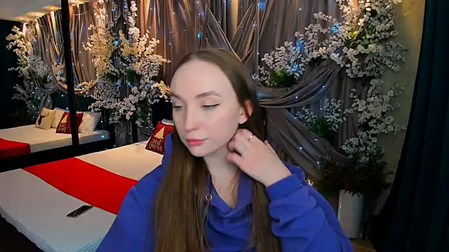 Snapshot of TrueReincarnation chatting on 01/29/25, 07:11 TrueReincarnation online show from 01/29/25, 07:11