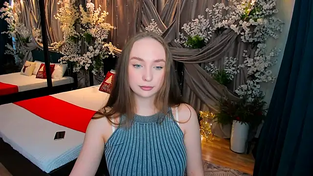 Snapshot of TrueReincarnation chatting on 01/31/25, 10:20 TrueReincarnation online show from 01/31/25, 10:20