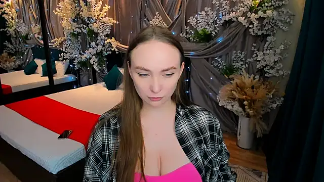 Snapshot of TrueReincarnation chatting on 02/03/25, 04:20 TrueReincarnation online show from 02/03/25, 04:20