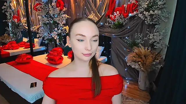 Snapshot of TrueReincarnation chatting on 02/15/25, 10:22 TrueReincarnation online show from 02/15/25, 10:22