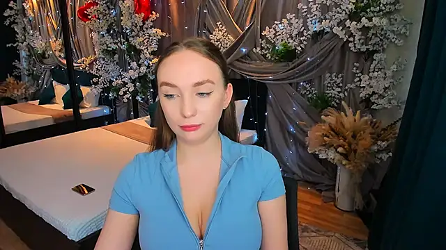 Snapshot of TrueReincarnation chatting on 02/23/25, 01:10 TrueReincarnation online show from 02/23/25, 01:10