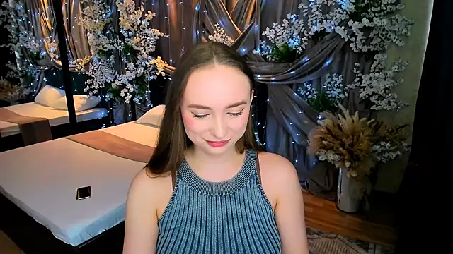 Snapshot of TrueReincarnation chatting on 03/15/25, 10:13 TrueReincarnation online show from 03/15/25, 10:13