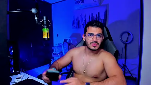 BrunoD31 online show from 11/20/25, 04:01