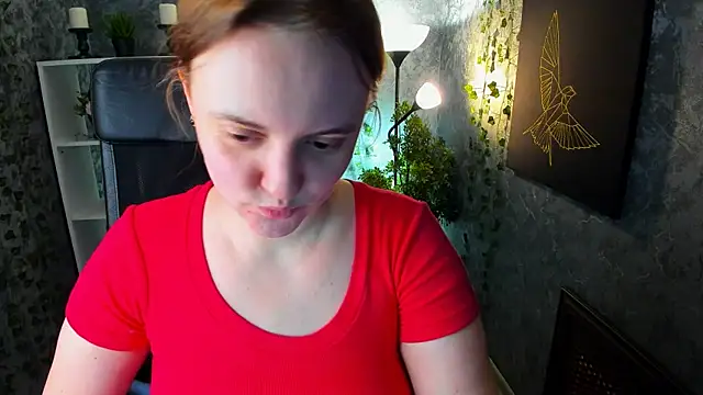 Snapshot of Lella_Ryann_ chatting on 01/04/25, 08:37 Lella Ryann online show from 01/04/25, 08:37