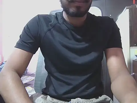 KissesBoyAD online show from 10/27/25, 05:28