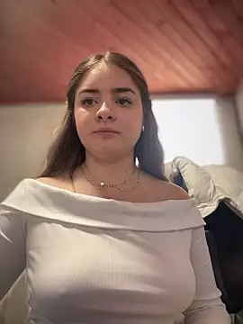 imlindapink online show from 11/08/25, 04:07