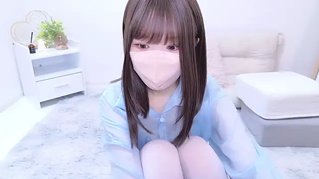 Snapshot of 328_mitsuha chatting on 03/22/25, 07:47 328 mitsuha online show from 03/22/25, 07:47