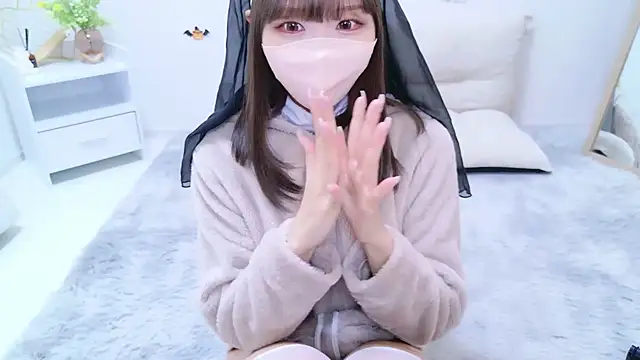 Snapshot of 328_mitsuha chatting on 10/26/25, 11:49 328 mitsuha online show from 10/26/25, 11:49