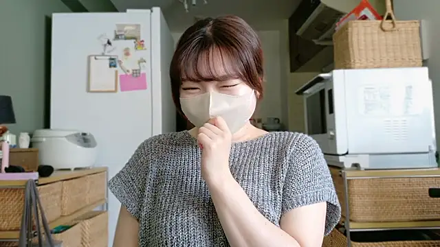  Yui  online show from 09/30/25, 03:22