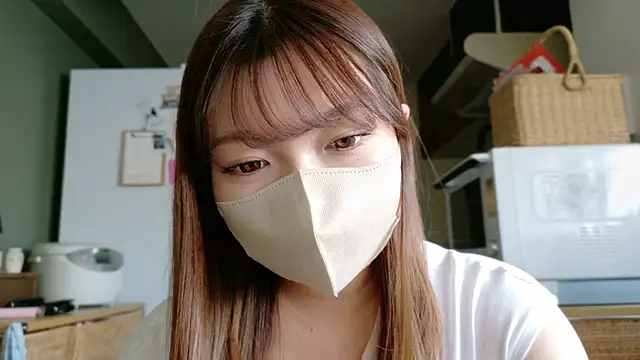  Yui  online show from 10/02/25, 05:58