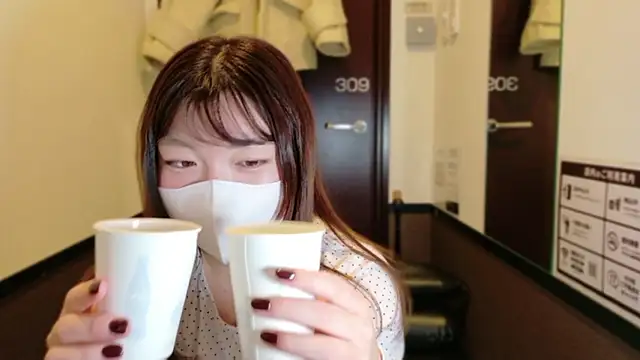  Yui  online show from 11/09/25, 01:31