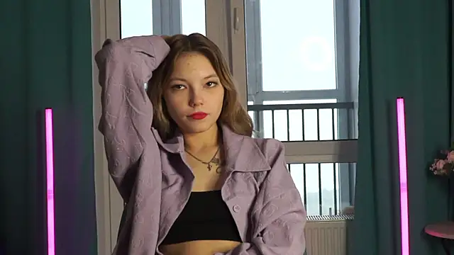 norakisses online show from 12/05/24, 07:05