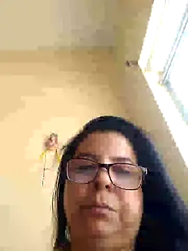 coroadelicia45 online show from 01/09/25, 12:41