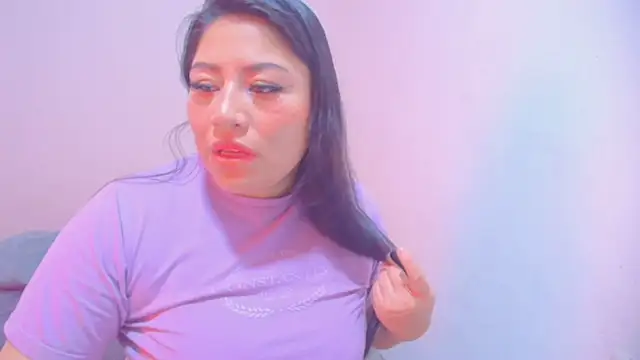 Snapshot of moan_sex2 chatting on 02/01/25, 08:16 moan sex2 online show from 02/01/25, 08:16