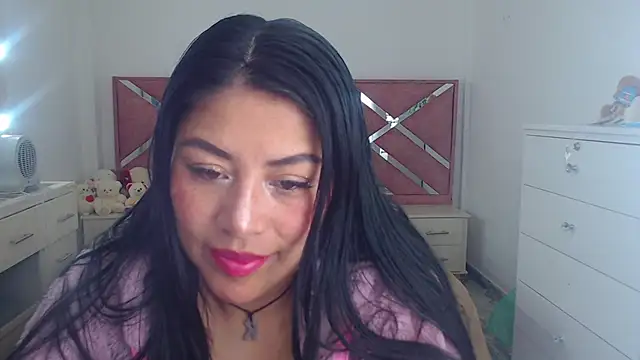 Snapshot of moan_sex2 chatting on 10/14/25, 05:52 moan sex2 online show from 10/14/25, 05:52