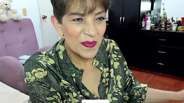 Angelina Stone 65 online show from 10/18/25, 12:35