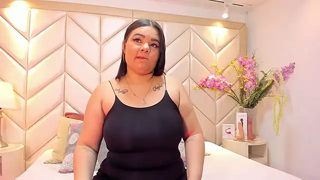 Snapshot of KatyaPittman chatting on 10/25/25, 07:52 KatyaPittman online show from 10/25/25, 07:52