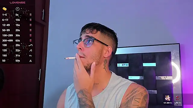 Snapshot of iamcamiloo_ chatting on 03/04/25, 01:34 iamcamiloo online show from 03/04/25, 01:34