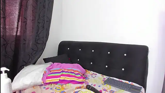 skaysanchez1 online show from 01/20/25, 06:32
