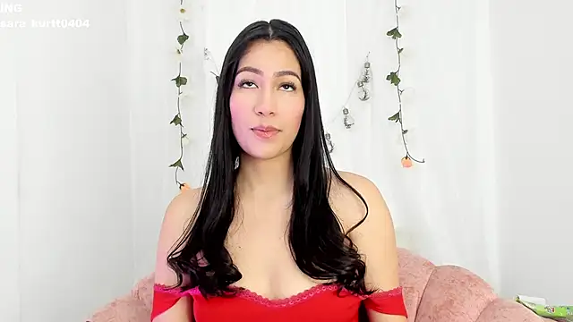 Snapshot of Sara_Kurt chatting on 03/16/25, 12:33 Sara Kurt online show from 03/16/25, 12:33