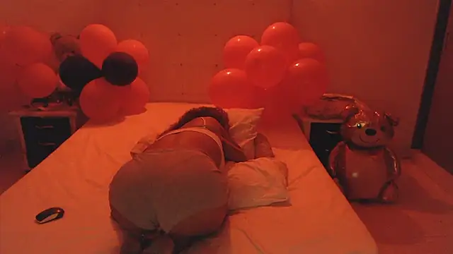 SashaBrianna99 online show from 02/08/25, 04:57