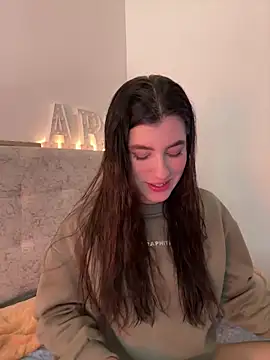 ARITOO  online show from 10/18/25, 05:32