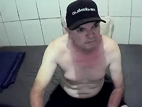 Snapshot of pierdona chatting on 03/05/25, 07:49 pierdona online show from 03/05/25, 07:49