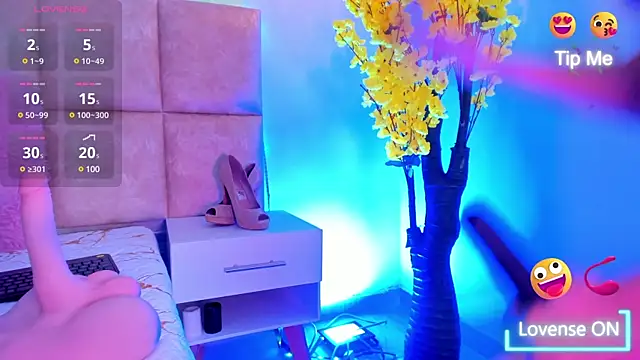 Snapshot of Doyeon_Dae chatting on 02/09/25, 02:38 Doyeon Dae online show from 02/09/25, 02:38