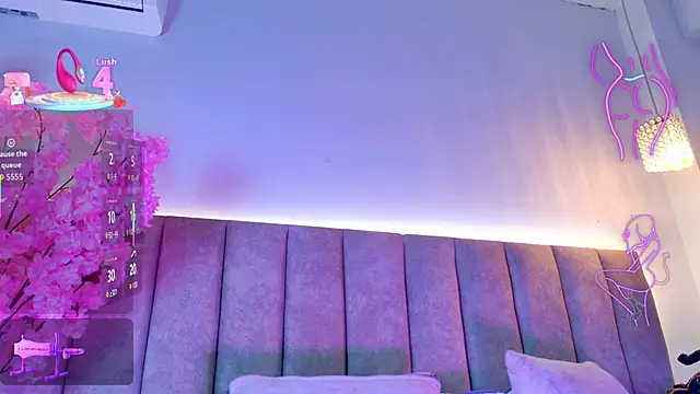 Snapshot of Doyeon_Dae chatting on 09/13/25, 02:44 Doyeon Dae online show from 09/13/25, 02:44