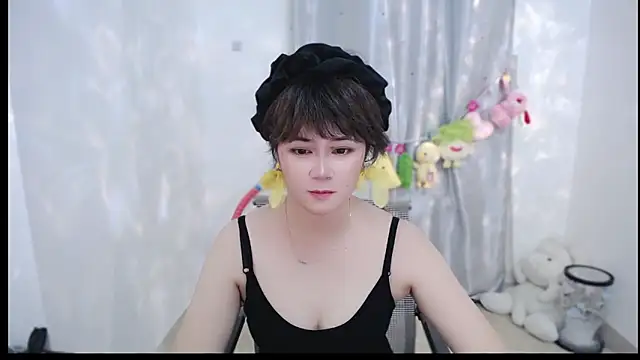 Snapshot of Fan_ting chatting on 10/09/25, 02:59 Fan ting online show from 10/09/25, 02:59