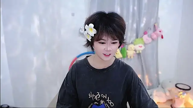 Snapshot of Fan_ting chatting on 10/20/25, 02:56 Fan ting online show from 10/20/25, 02:56