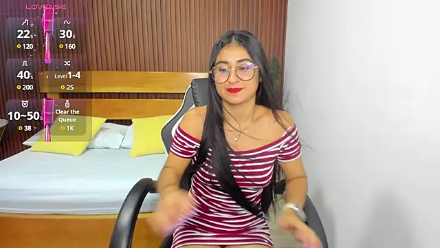 evelin leroy online show from 02/03/25, 12:03