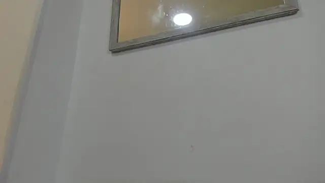 evelin leroy online show from 11/05/25, 12:05