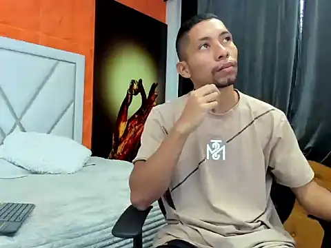 richar voller online show from 10/16/25, 11:33